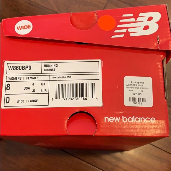 New balance sneakers - Picture 6 of 8